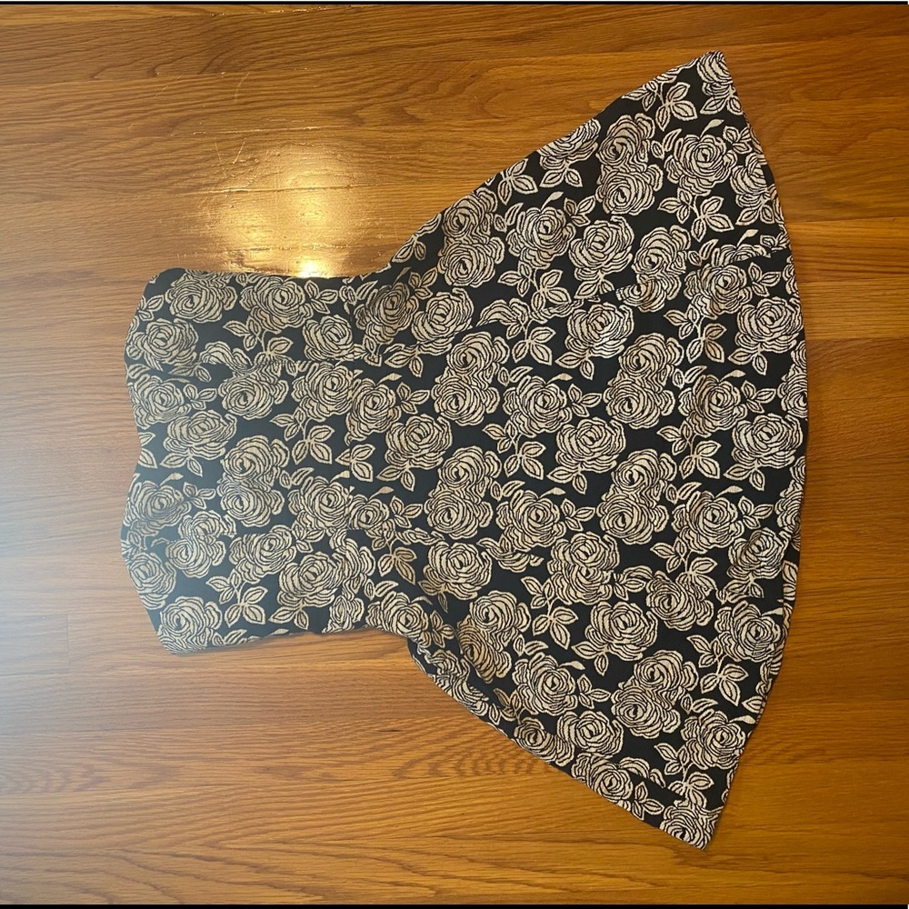 Beautiful forever 21 rose pattern dress